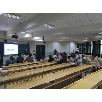 杭州市闲林职业高级中学_电子班牌