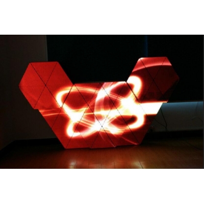 广州花都娱乐城异形拼接屏案例